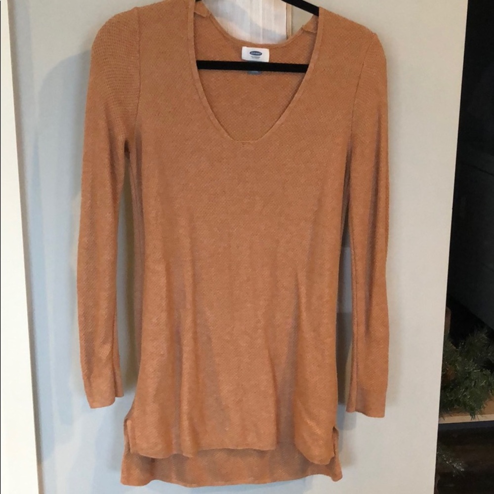 Old Navy goldenrod v-neck sweater